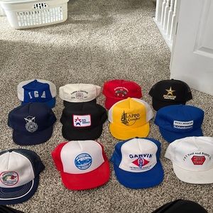 Lot of vintage hat!